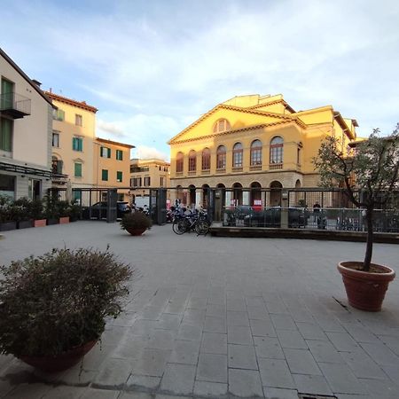 Appartamento Al Teatro Livorno Esterno foto